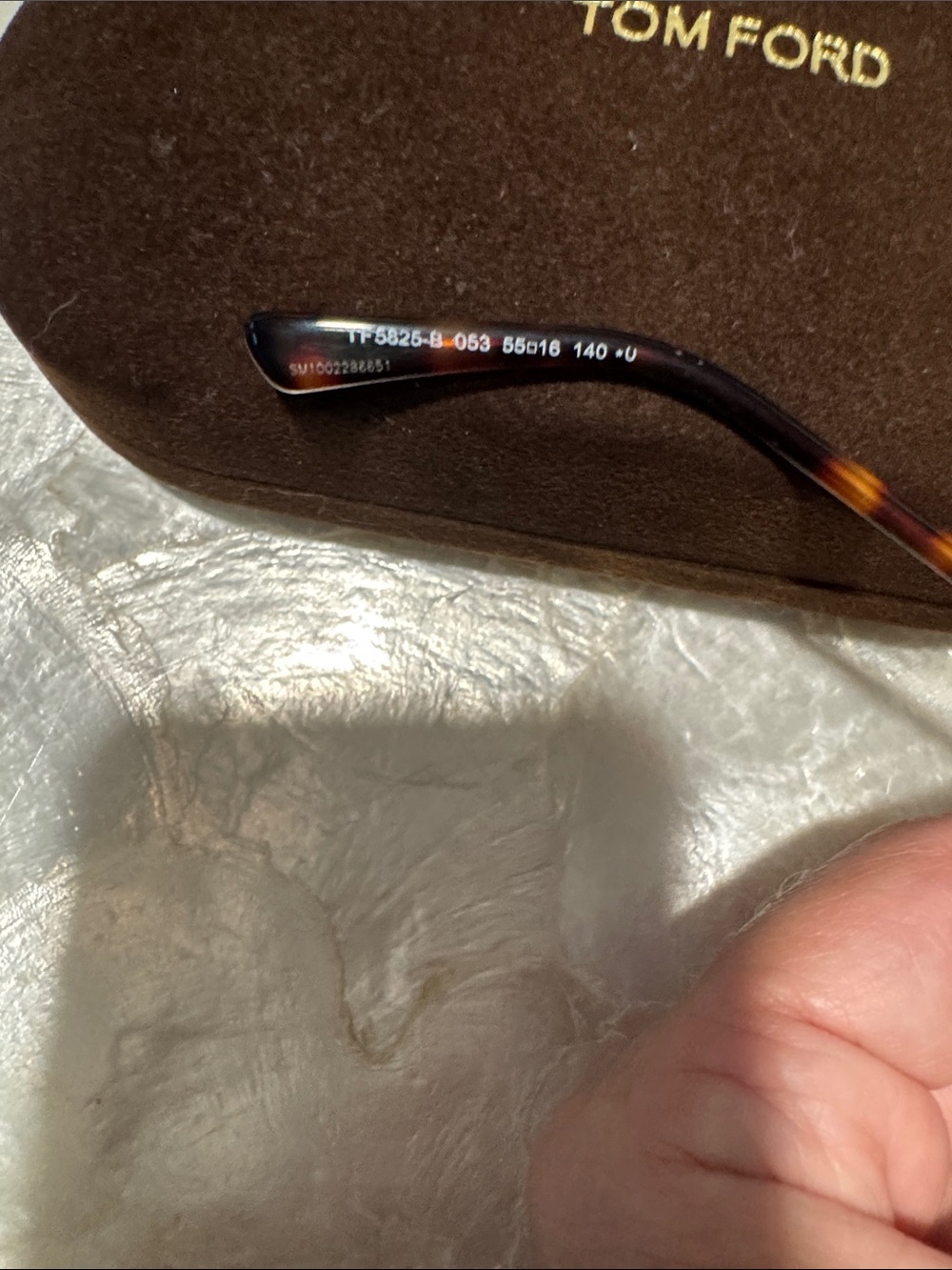 Tom Ford Women's Tortoiseshell Cat-Eye Glasses - Brown/Amber-authentic- blue lig - Picture 3 of 3